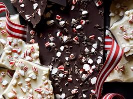 Dark Chocolate Peppermint Bark 1lb